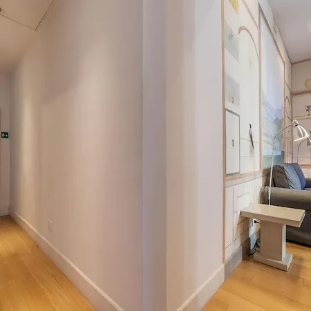 Domus Claudiae - Fromhometorome Apartament *