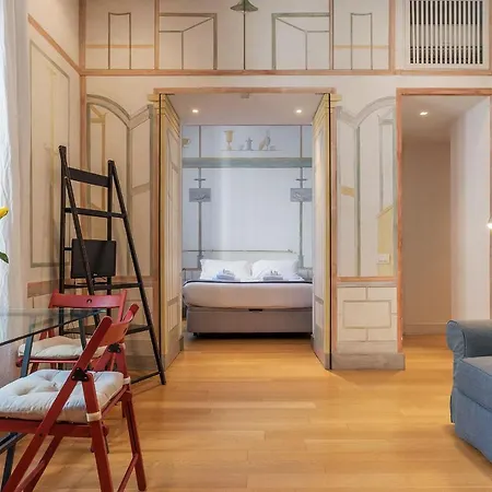 Domus Claudiae - Fromhometorome Apartment