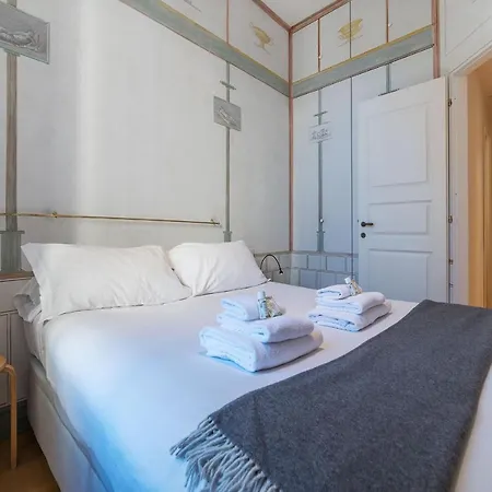Apartment Domus Claudiae - Fromhometorome Rome